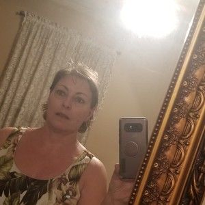 Meet your Posher, Leslie a. m.